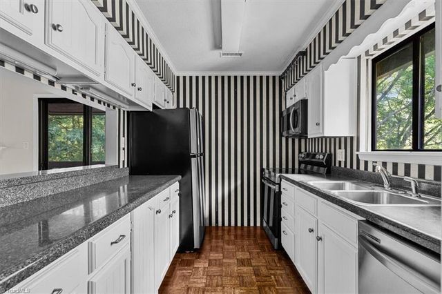 116 Cedar Lake Trail, Winston-salem, NC 27104