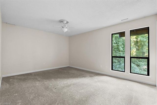 116 Cedar Lake Trail, Winston-salem, NC 27104