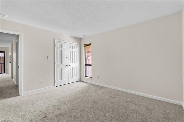 116 Cedar Lake Trail, Winston-salem, NC 27104