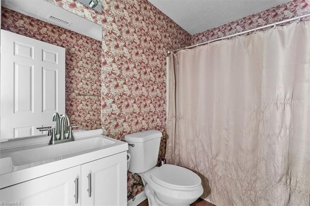 116 Cedar Lake Trail, Winston-salem, NC 27104