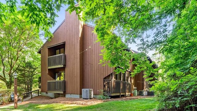 116 Cedar Lake Trail, Winston-salem, NC 27104