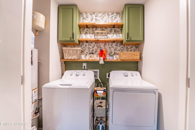 7849 Beeler Farms Lane, Knoxville, TN 37918