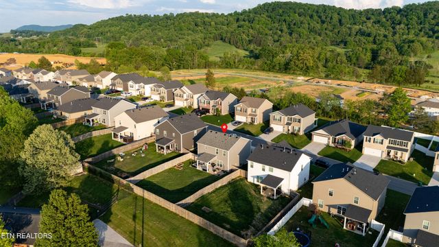 7849 Beeler Farms Lane, Knoxville, TN 37918