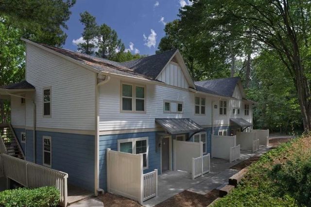 3900 Paces Walk 2623E, Atlanta, GA 30339