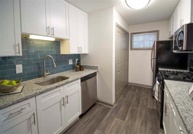 3900 Paces Walk 2623E, Atlanta, GA 30339