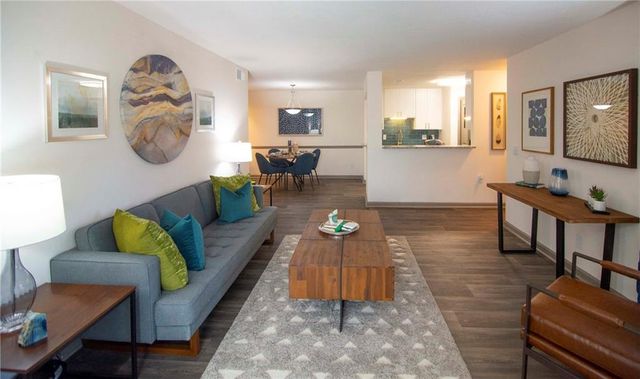 3900 Paces Walk 2623E, Atlanta, GA 30339