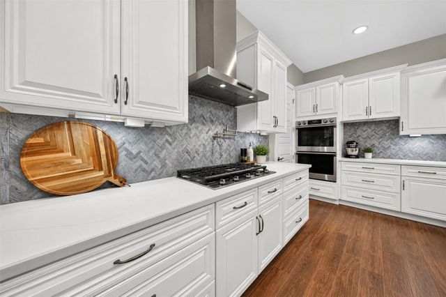 40192 Spyglass Hill Drive, Cleveland, TX 77327