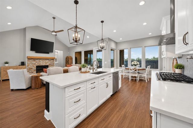 40192 Spyglass Hill Drive, Cleveland, TX 77327