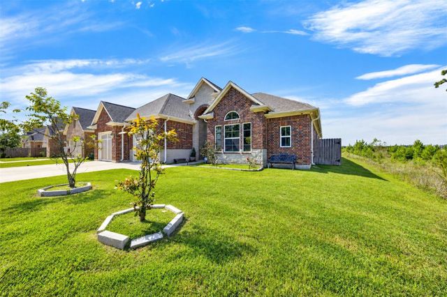 40192 Spyglass Hill Drive, Cleveland, TX 77327