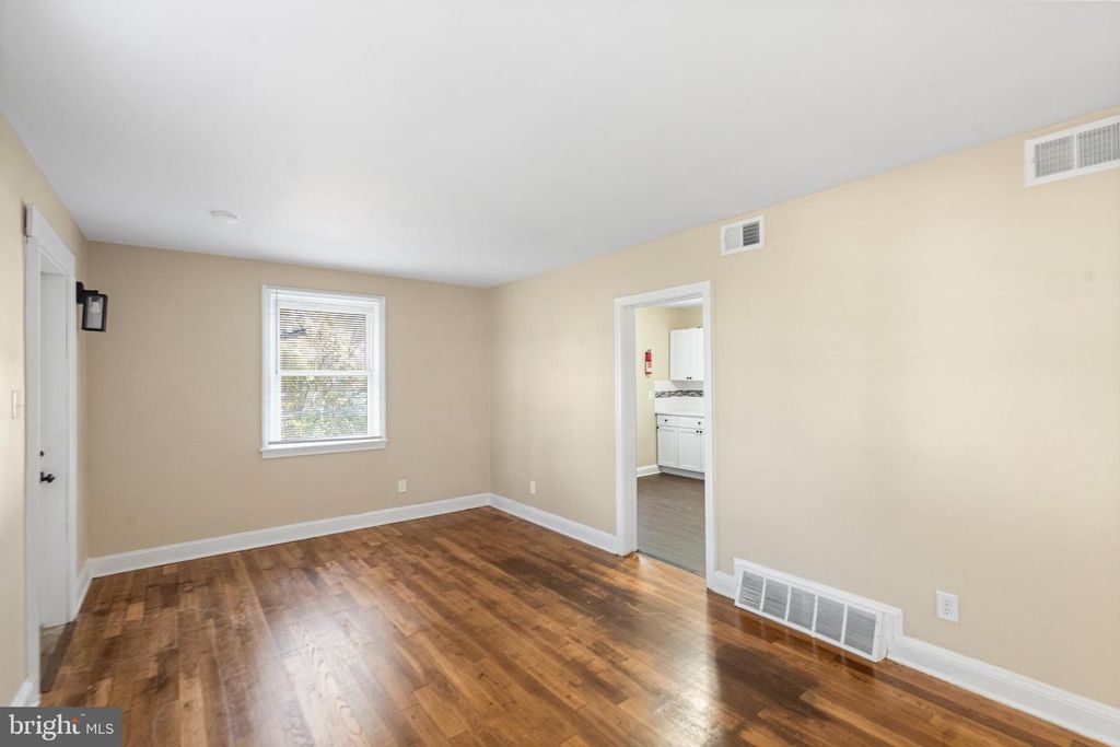 188 COOK AVE, Salem, NJ 08079