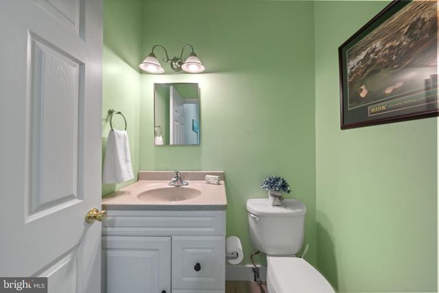 4801 PENNINGTON CT, Wilmington, DE 19808