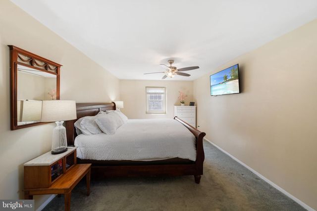 4801 PENNINGTON CT, Wilmington, DE 19808