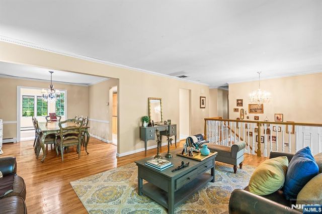 61 Charles Street, Allendale, NJ 07401