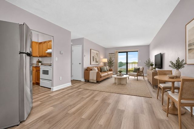 2353 Mass Ave 51, Cambridge, MA 02140