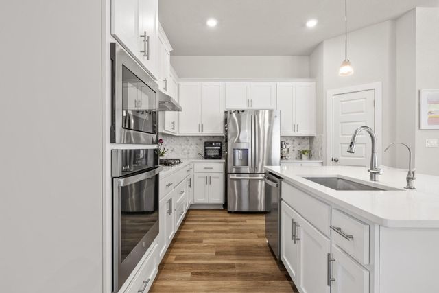 1006 Summer GLN, Georgetown, TX 78628