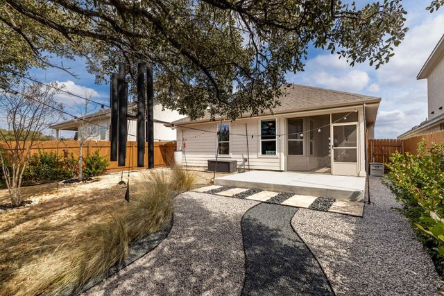 1006 Summer GLN, Georgetown, TX 78628