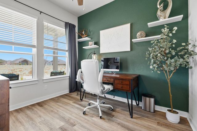 1006 Summer GLN, Georgetown, TX 78628