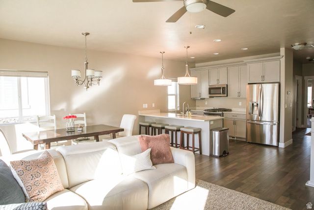 1359 W STEWART FALLS DR, Riverton, UT 84065