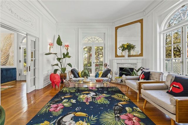 1410 Government Street, Mobile, AL 36604