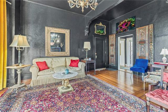 1410 Government Street, Mobile, AL 36604