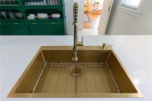 1410 Government Street, Mobile, AL 36604