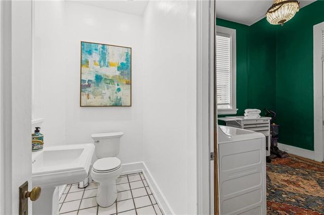 1410 Government Street, Mobile, AL 36604