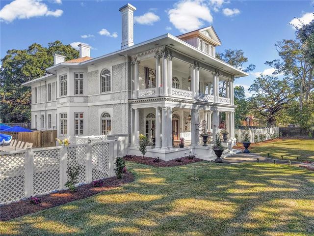 1410 Government Street, Mobile, AL 36604