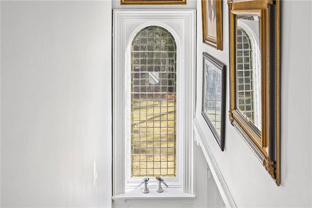 1410 Government Street, Mobile, AL 36604