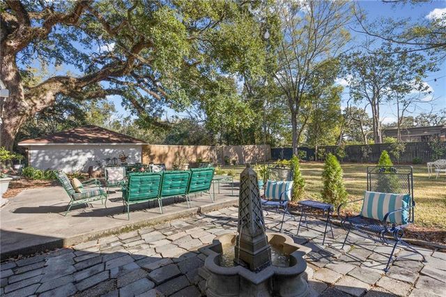 1410 Government Street, Mobile, AL 36604