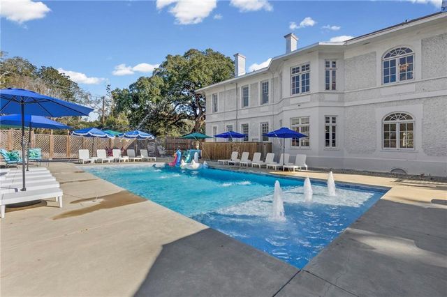 1410 Government Street, Mobile, AL 36604