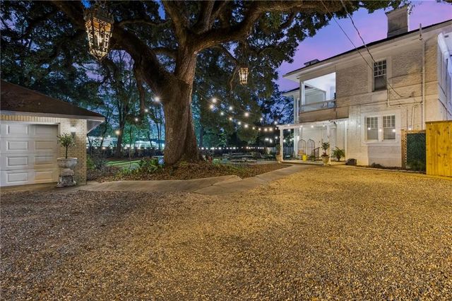 1410 Government Street, Mobile, AL 36604