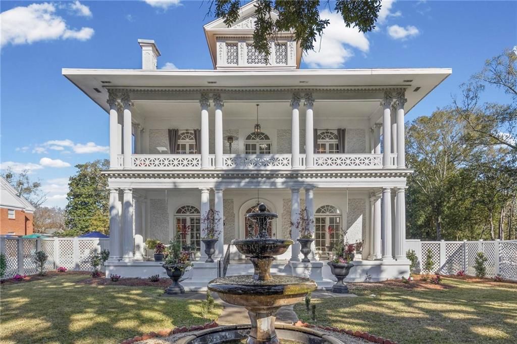 1410 Government Street, Mobile, AL 36604