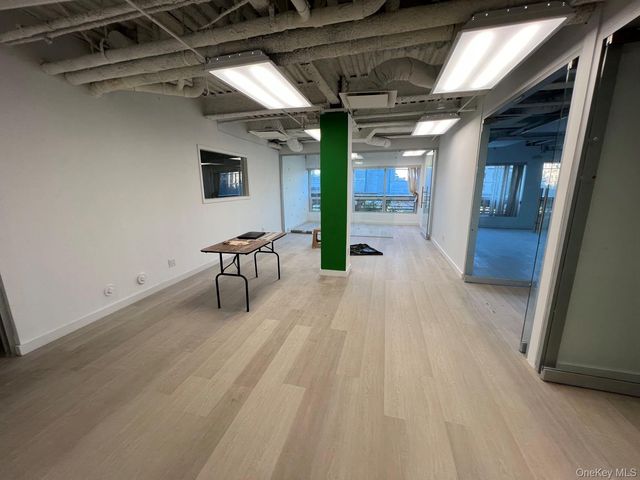 13510 35th Avenue 2A, Flushing, NY 11354