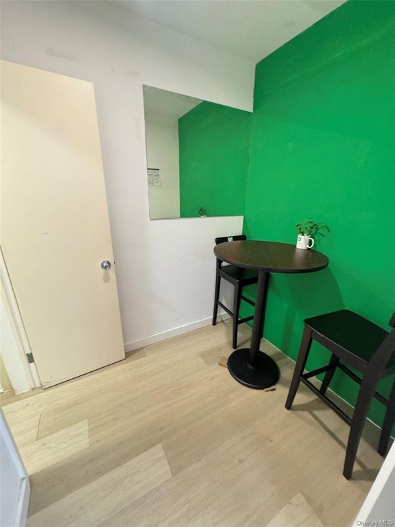 13510 35th Avenue 2A, Flushing, NY 11354