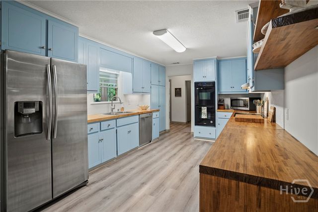 105 Oak Ridge Drive, Statesboro, GA 30458