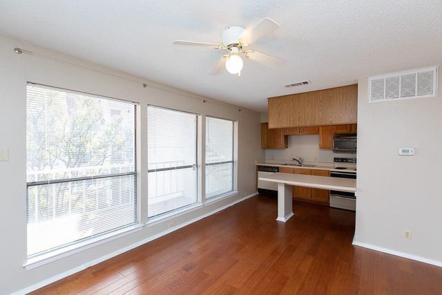 3115 Helms ST 201, Austin, TX 78705