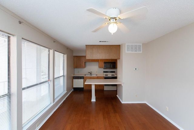 3115 Helms ST 201, Austin, TX 78705