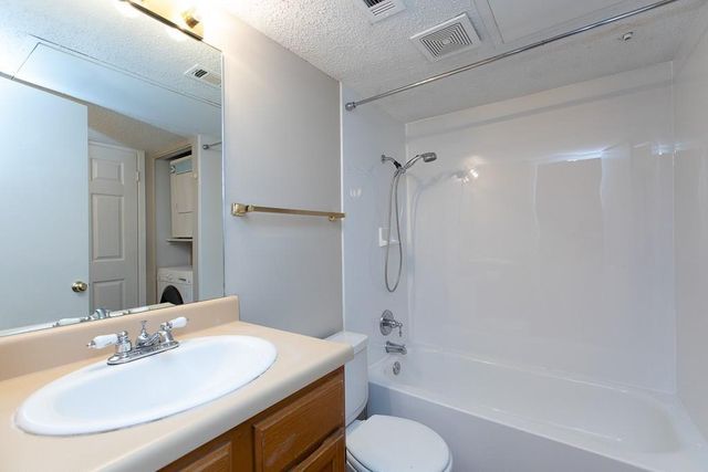 3115 Helms ST 201, Austin, TX 78705