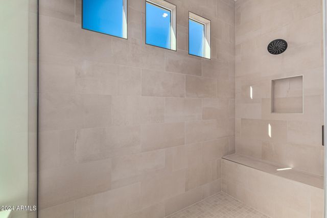 13637 W HACKAMORE Drive, Peoria, AZ 85383