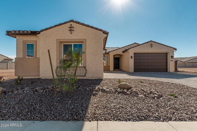 13637 W HACKAMORE Drive, Peoria, AZ 85383