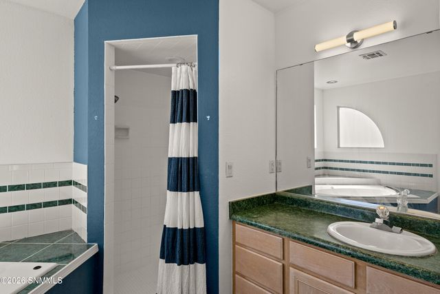 6630 Rio Bravo Drive, La Mesa, NM 88044