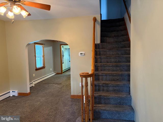 323 WALNUT ST, Bristol, PA 19007