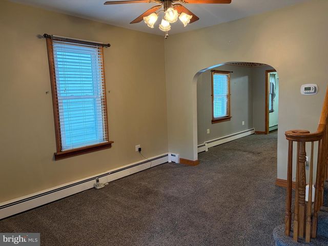 323 WALNUT ST, Bristol, PA 19007