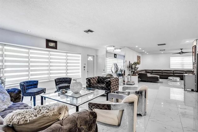 4100 N 36th Avenue, Hollywood, FL 33021