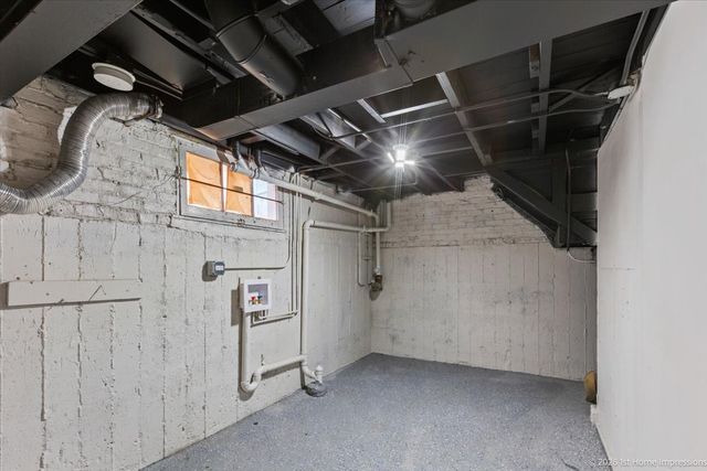 1043 Marshall Avenue, Bellwood, IL 60104