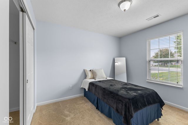 12641 Chiefs Court, Fishers, IN 46037