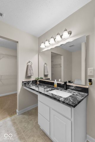 12641 Chiefs Court, Fishers, IN 46037