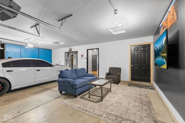 12641 Chiefs Court, Fishers, IN 46037