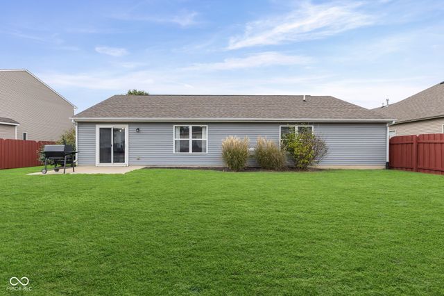 12641 Chiefs Court, Fishers, IN 46037