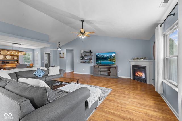 12641 Chiefs Court, Fishers, IN 46037